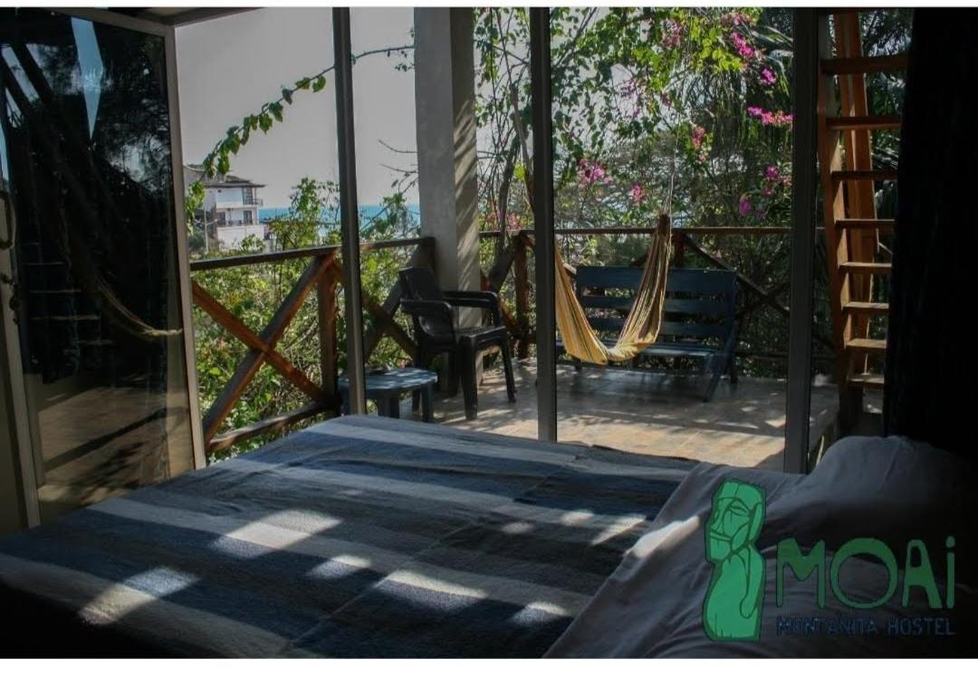 Hostal Moai Монтаньита Экстерьер фото