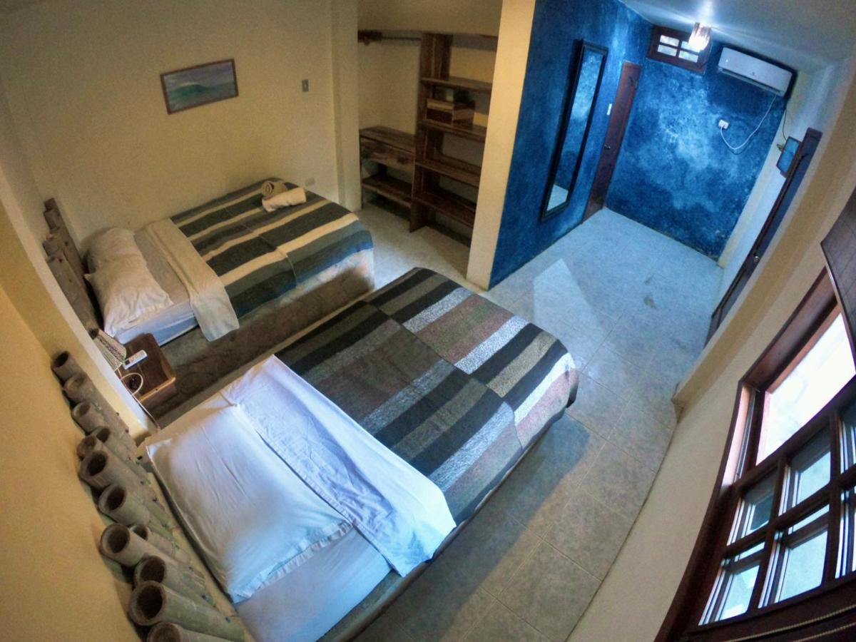 Hostal Moai Монтаньита Экстерьер фото
