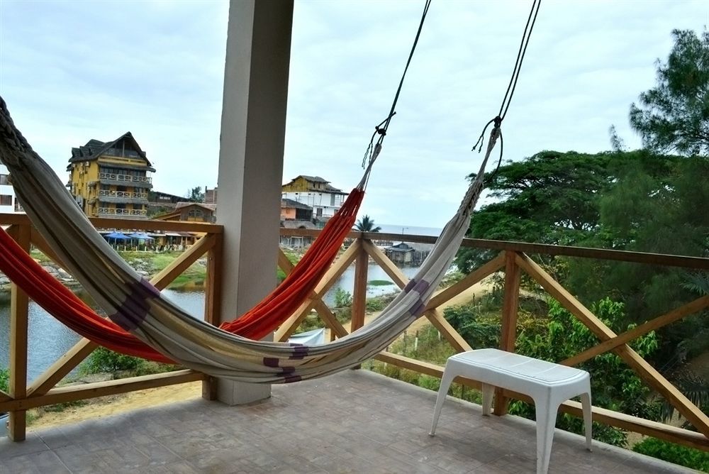 Hostal Moai Монтаньита Экстерьер фото